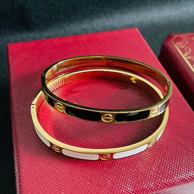 Sleek Enamel Screw Motif Bangles – Black &amp; White