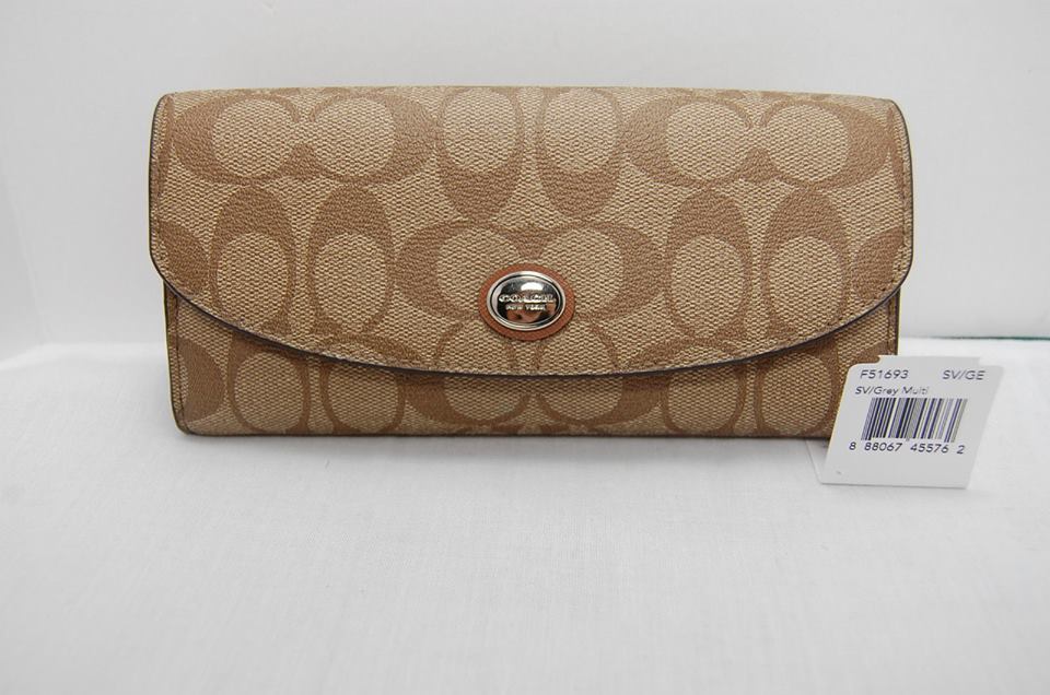 coach peyton wallet