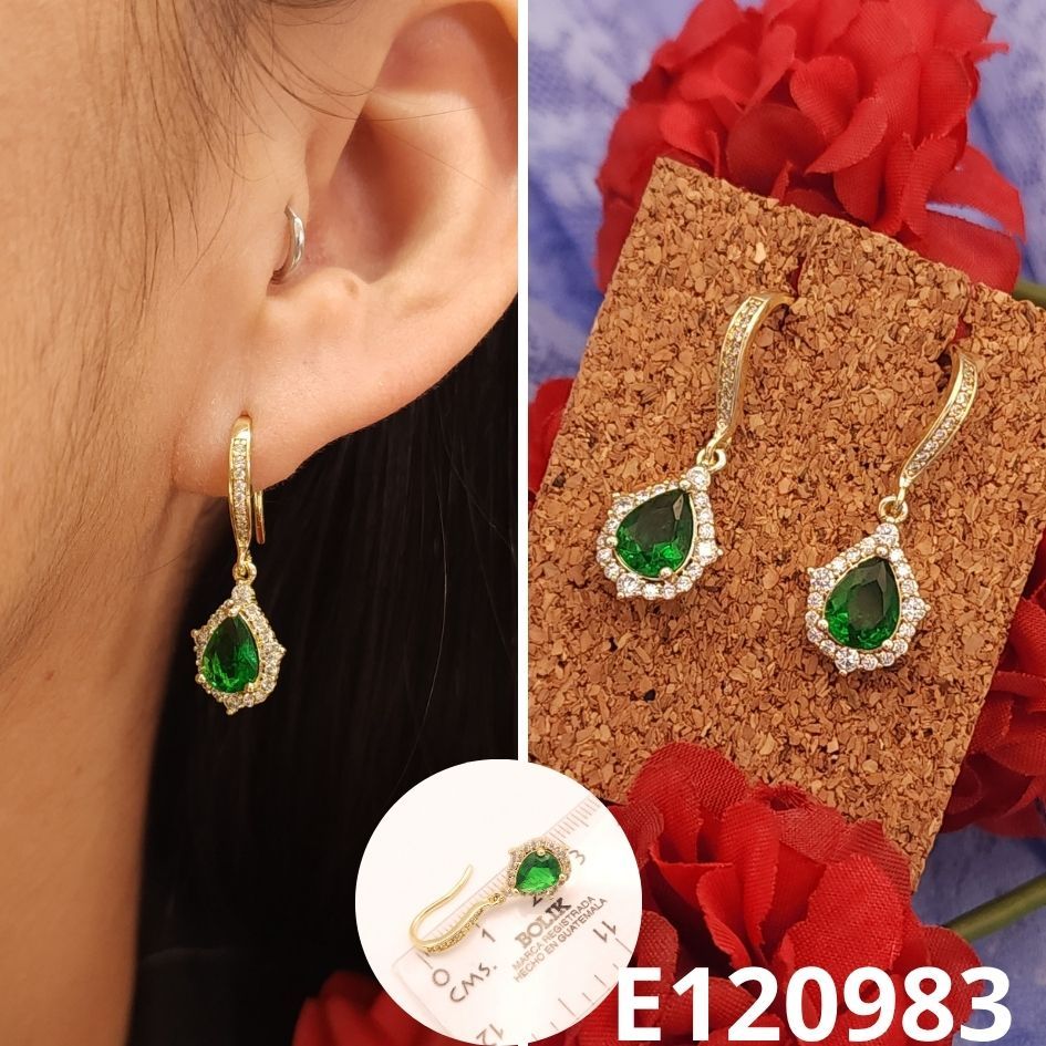 ARETES ENCHAPADOS EN ORO 14K GOTA VERDE 2.7CM LARGO