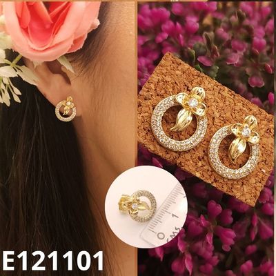 ARETES ENCHAPADOS EN ORO 14K FLOR 1.7CM