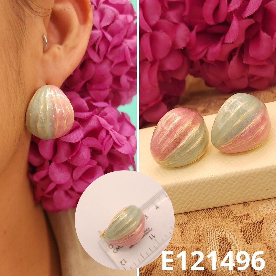ARETES ENCHAPADOS EN ORO 14K CONNCHITA 3CM