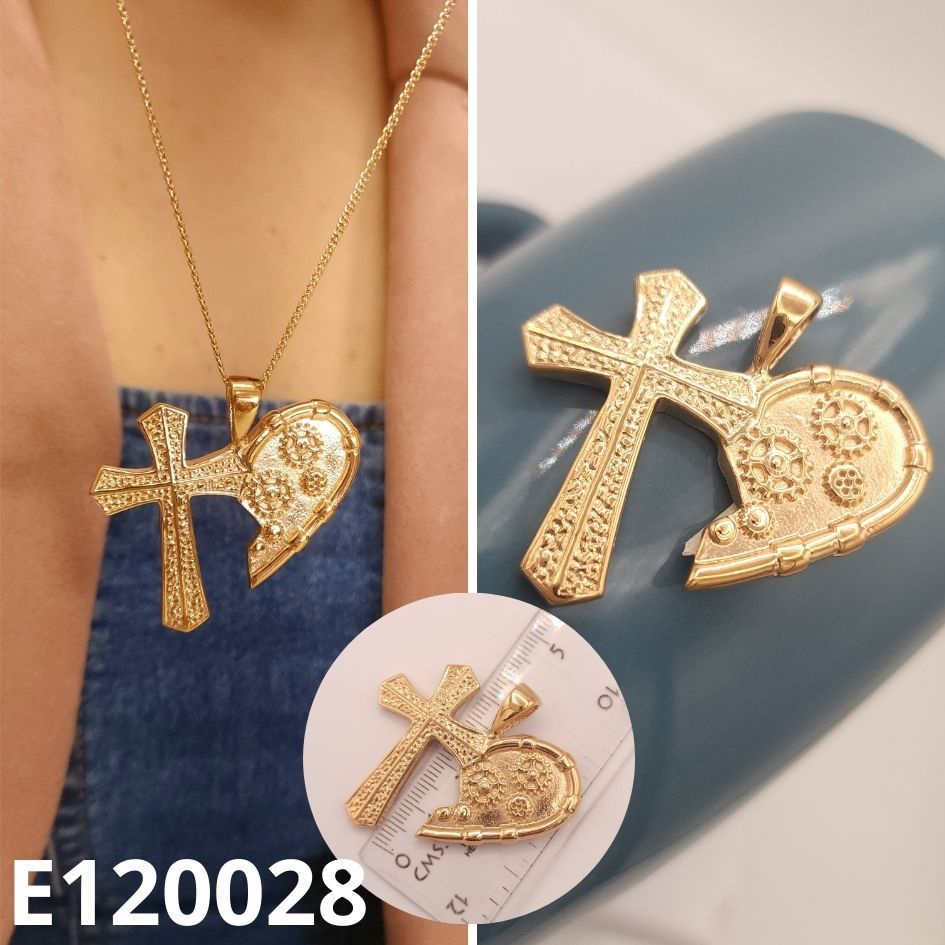 DIJE ENCHAPADO EN ORO 18K CRUZ Y CORAZON 4CM