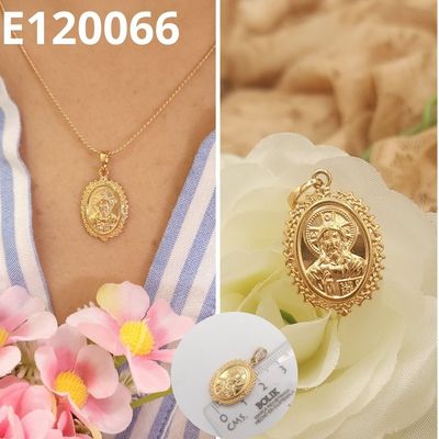 DIJE ENCHAPADO EN ORO 18K 2.8CM