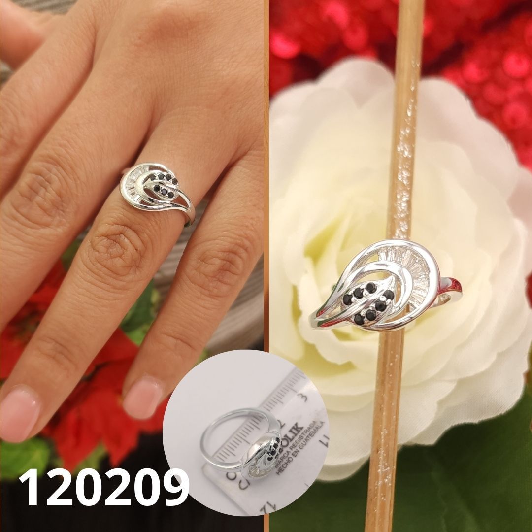 ANILLO DE PLATA 925 PIEDRAS NEGRAS