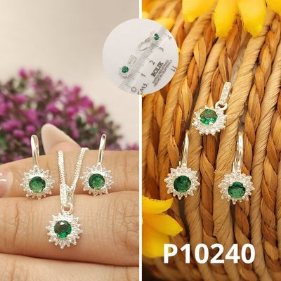 JUEGO DE PLATA 925 ARETES TRABADOR ESPAÑOL Y DIJE VERDE