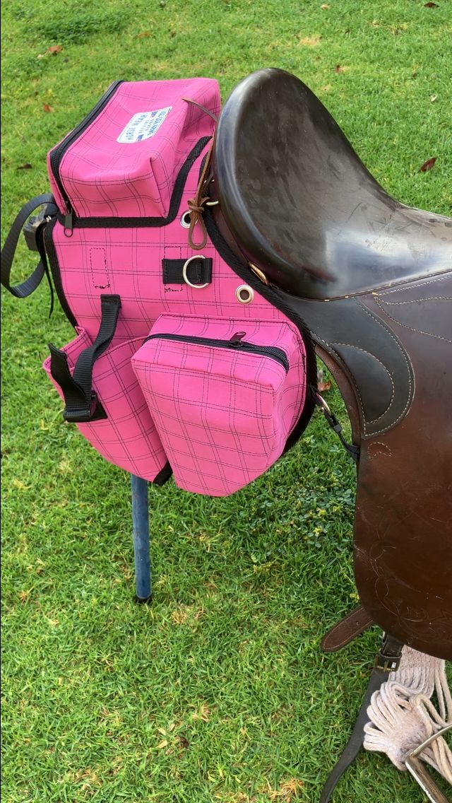 Double Sided Saddle Bag With 2- Drink Holders 2 -zipper Side pockets And Centre Back Zipper Pockets Double Sided Saddle Bag With 2- Drink Holders 2 -zipper Side pockets And Centre Back Zipper Pockets
