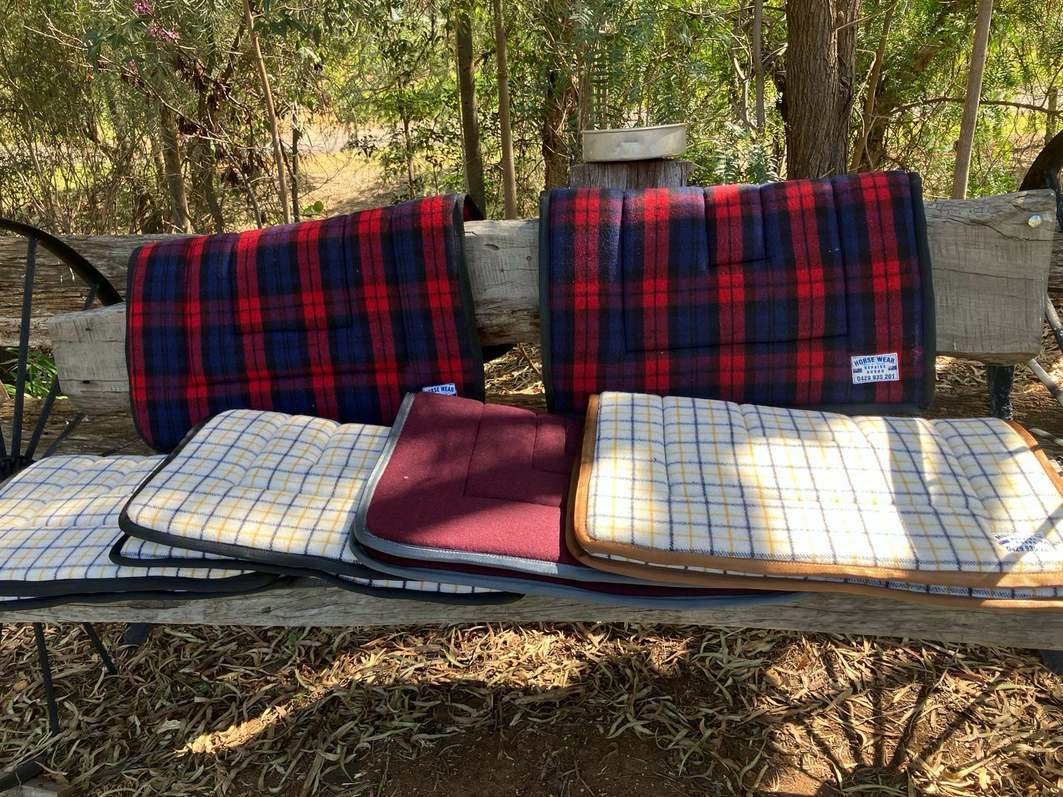Saddle cloths