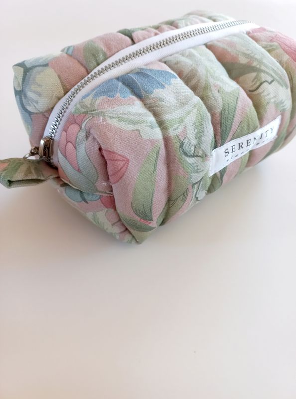 Cosmetic bag - pink print
