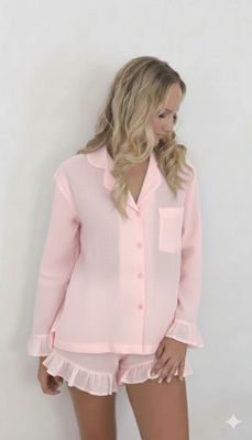 Long sleeve shorts set with frills