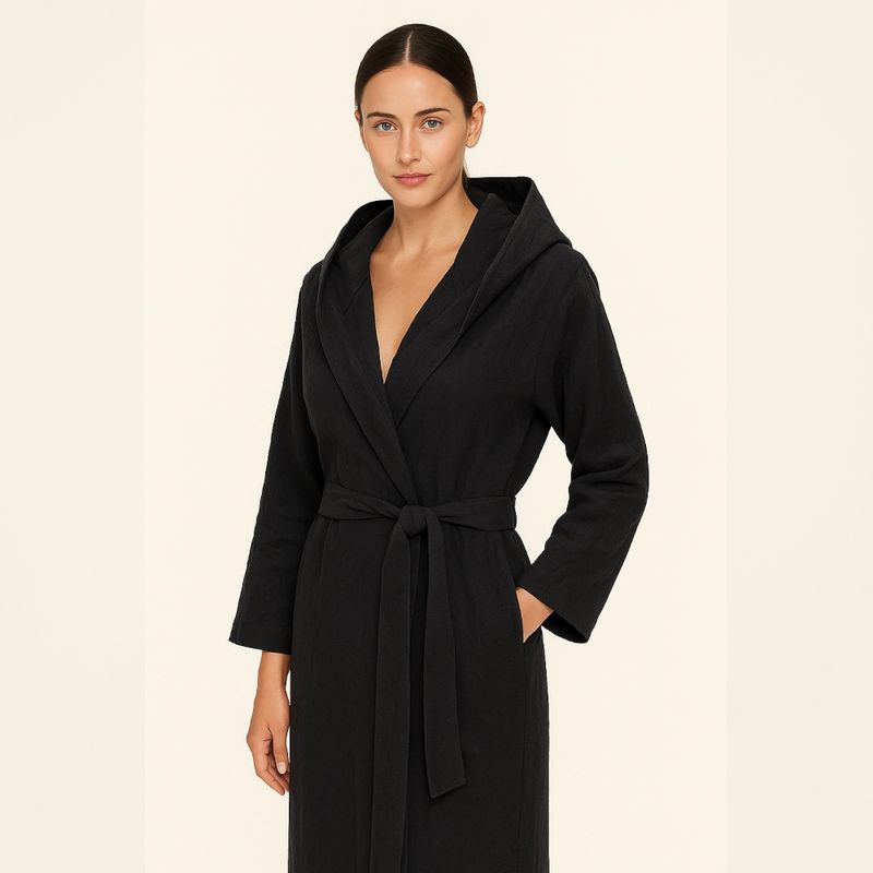 Szlafrok z kapturem czarny TIERRA Ramia (Len)