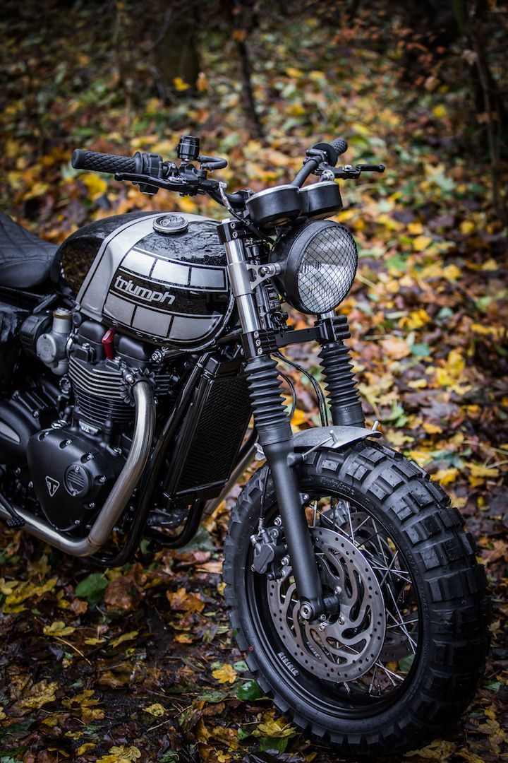 Our Triumph T100/T120 +30mm wide yoke kit
