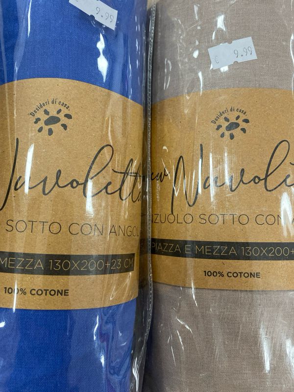 Lenzuolo sotto con angoli 1 piazza e mezza tinta unita
