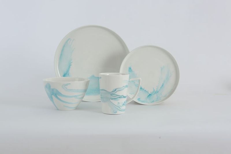 VC-1601-SB - Vikko Classic - Sunset Blue, Fine Porcelain 16 Pc Dinnerware Set