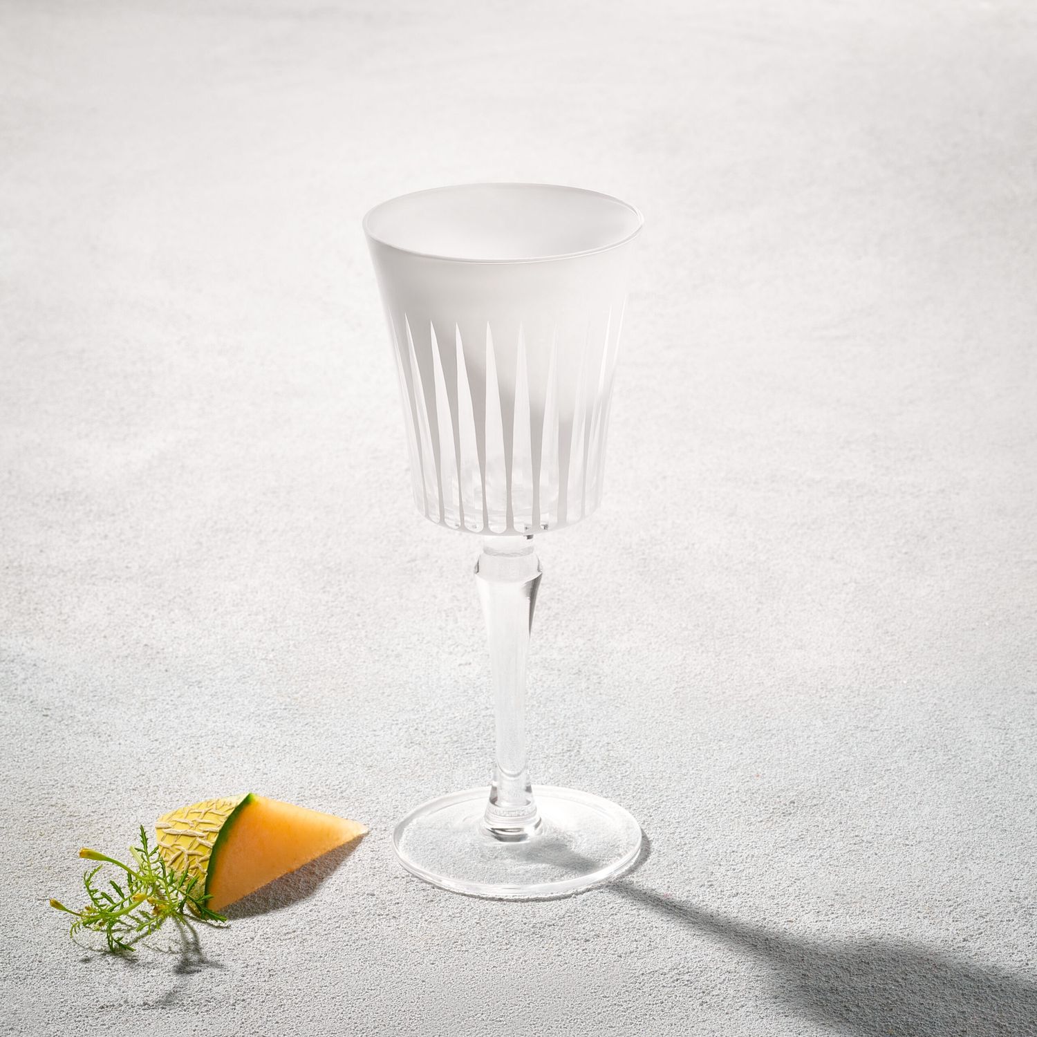 VD-TML-10W - Vikko Décor - Timeless, 10oz Water Glass, White
