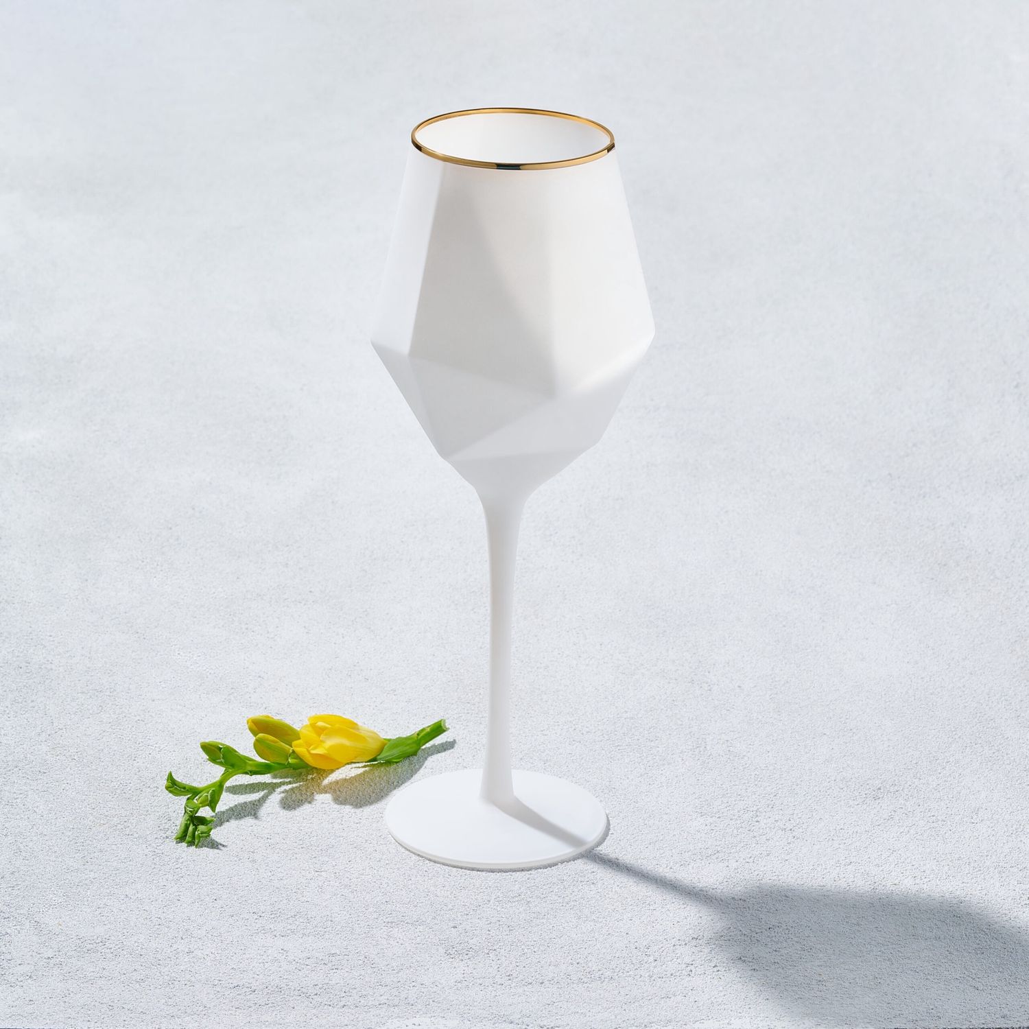 VD-7022-WH- Vikko Decor - Sparkle, White, Wine Glass, 22 Oz