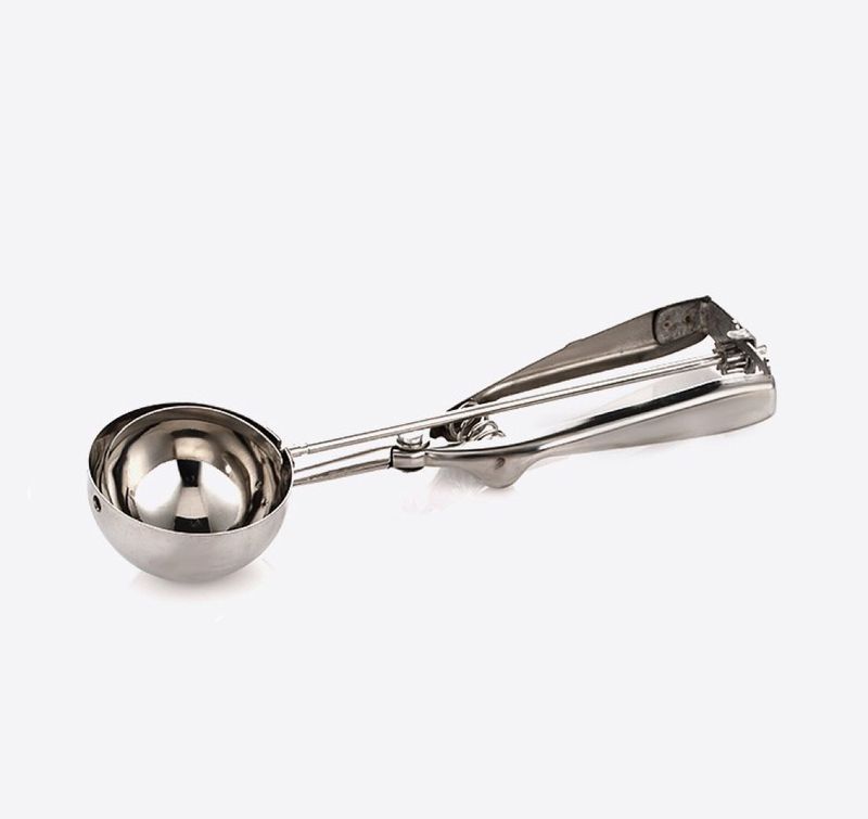 M-6800 - Millvado - 18/10 SS Scooper, Dia 2.1/8&#39;&#39; Compacity 2.5 Oz / 3.5 Table Spoon