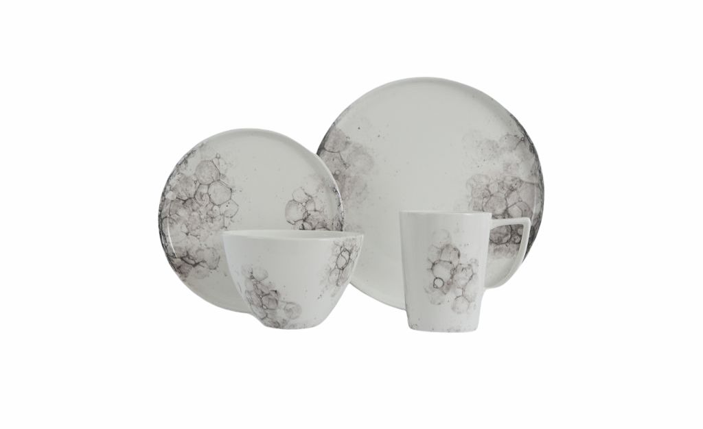 VC-1604-RBK - Vikko Classic - Raindrop Black, Fine Porcelain 16 Pc Dinnerware Set