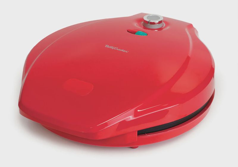 BETBC4958CRK - BETTY CROCKER 12 NONSTICK WITH VARIABLE TEMPERATURE RED KOSHER