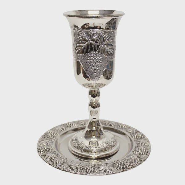 KE-CA22371S - Elijahs Cup Silver Plated 9&quot; Silver Inside