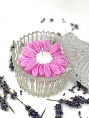 Lumânări Naturale cu Lavandă – Ceară Naturală | Creații din Lavandă