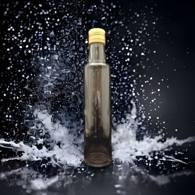 250ml Clear Round Dorica Bottle with Metal Cap & Pourer (54 Pcs)