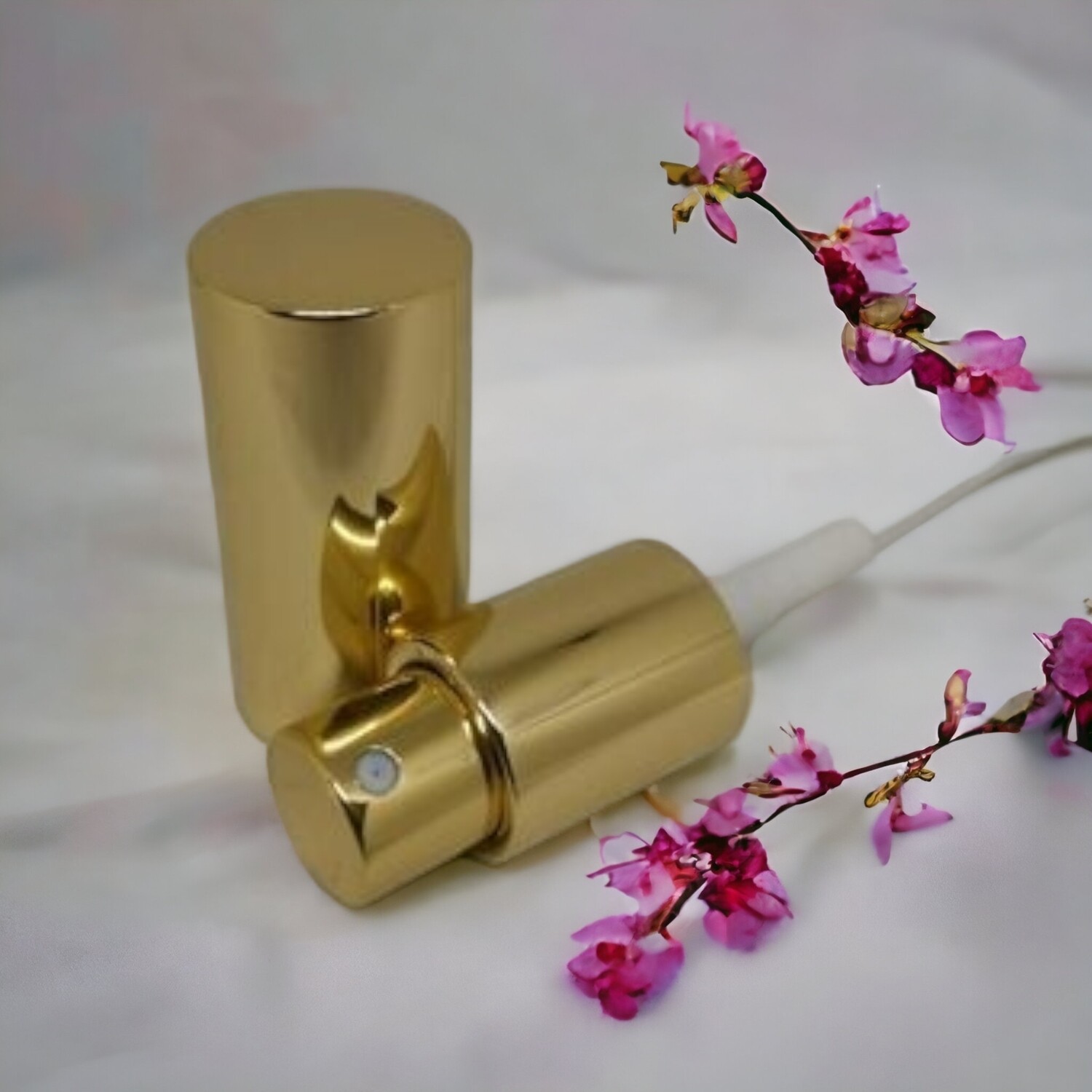 18mm Atomiser Spray Mist Heads - Shiny Gold (18mm neck Boston Bottles 5ml to 100ml) Inc Oring Bulk Pack 50