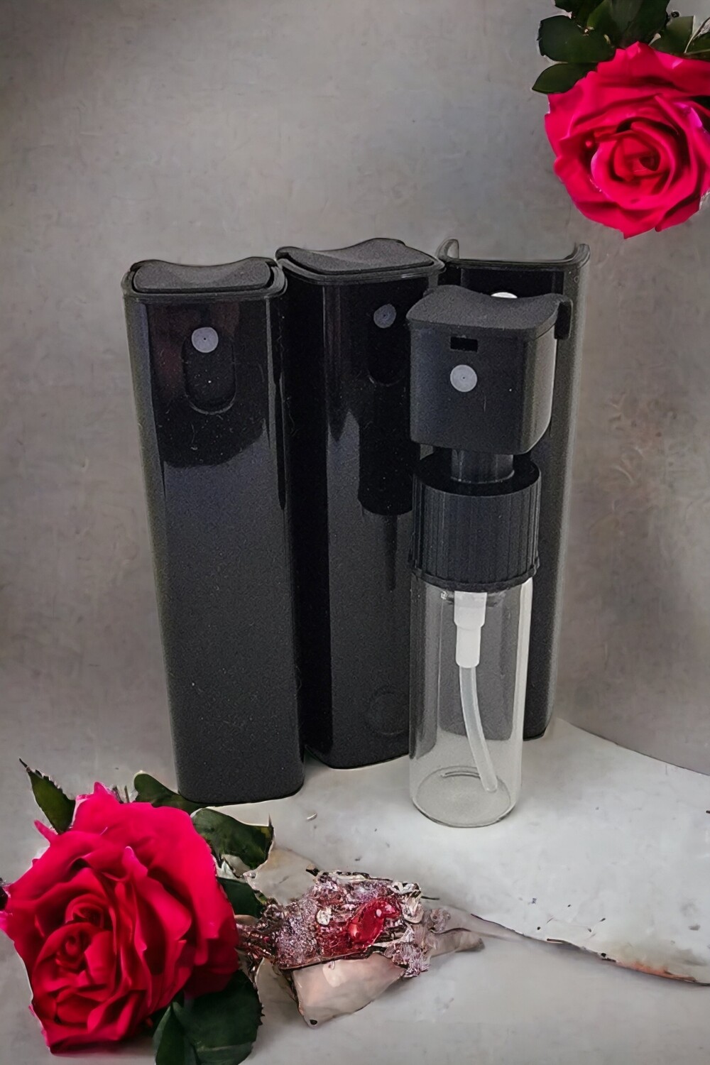 10mL Elegant BLACK REFILLABLE QUALITY INNER GLASS Atomiser with GLOSS BLACK OUTER - BULK 10 PCS (2nd's)
