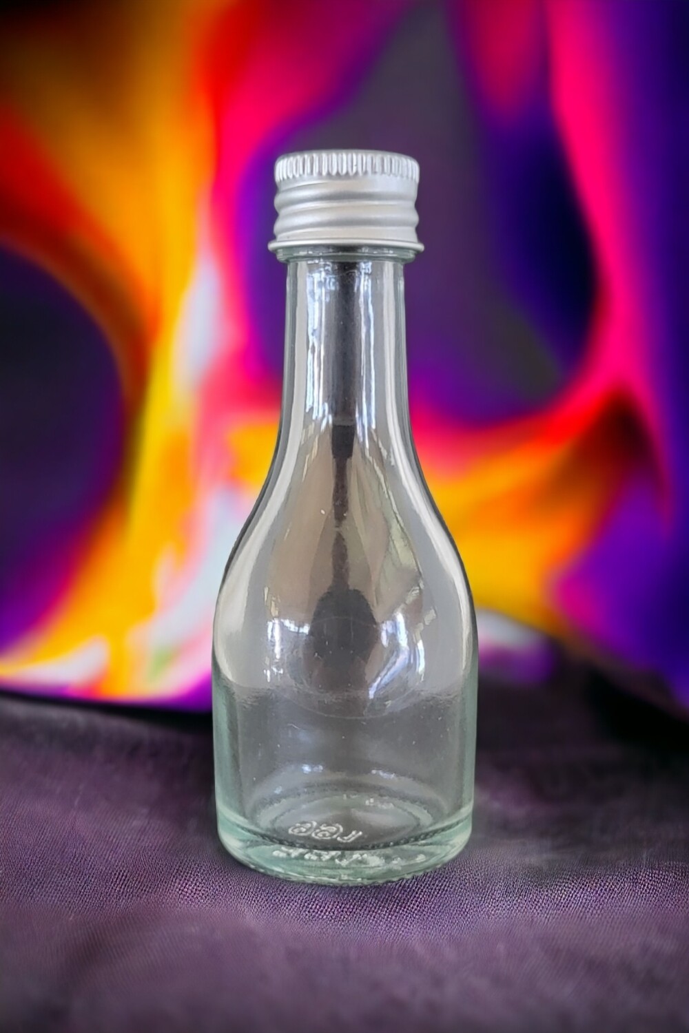 30cc Miniature/Shot Glass Bottle with Silver Metal Cap & Neck Plug