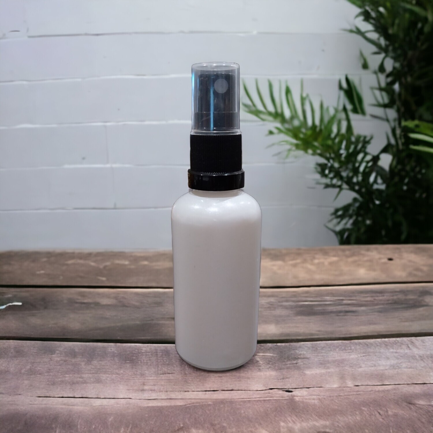 50ml WHITE (Coated) GLASS Boston 18mm Neck Bottle + BLACK SPRITZER/ ATOMISER with over cap