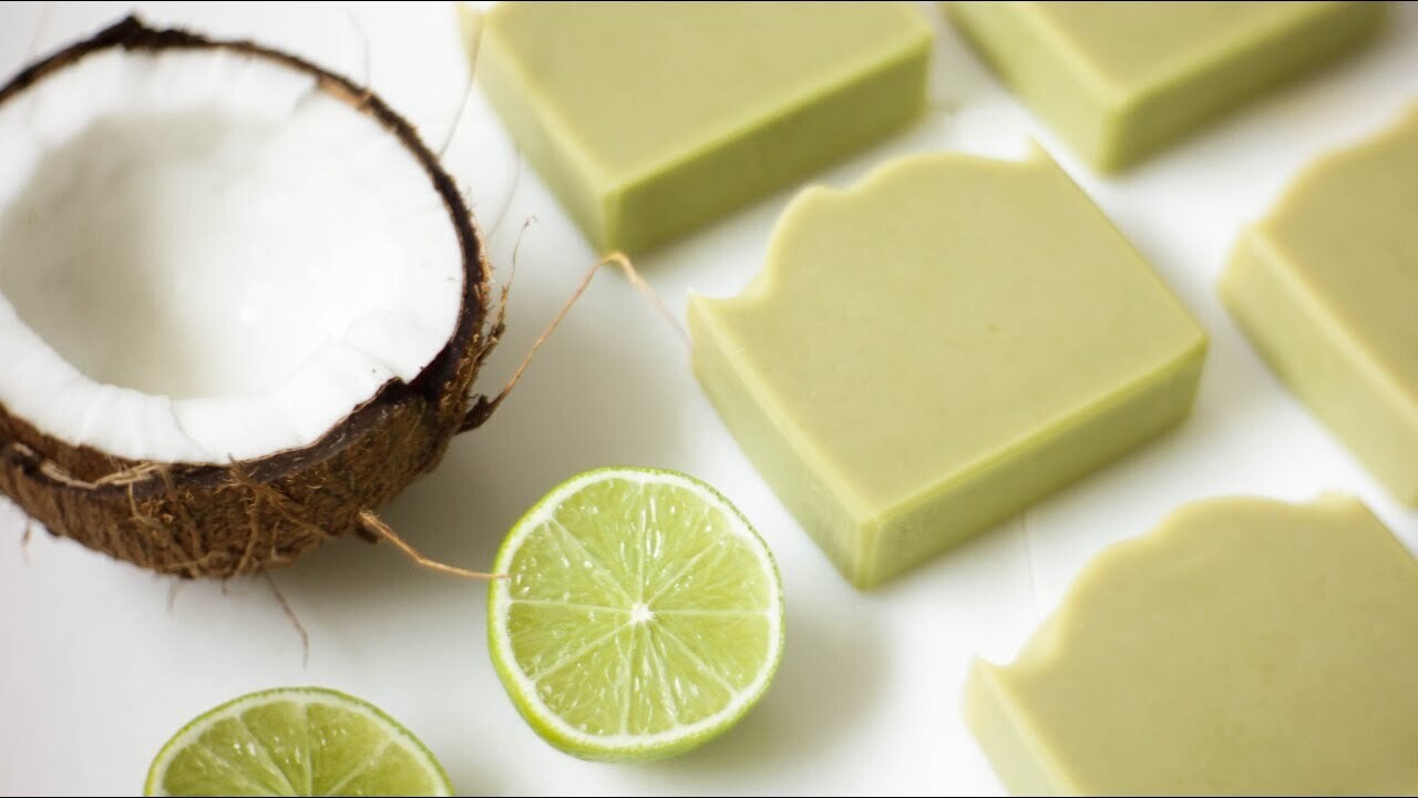 Homemade coconut milk soap🥥 Creamy &amp; rich cold process recipe w/ coconut &amp; lime