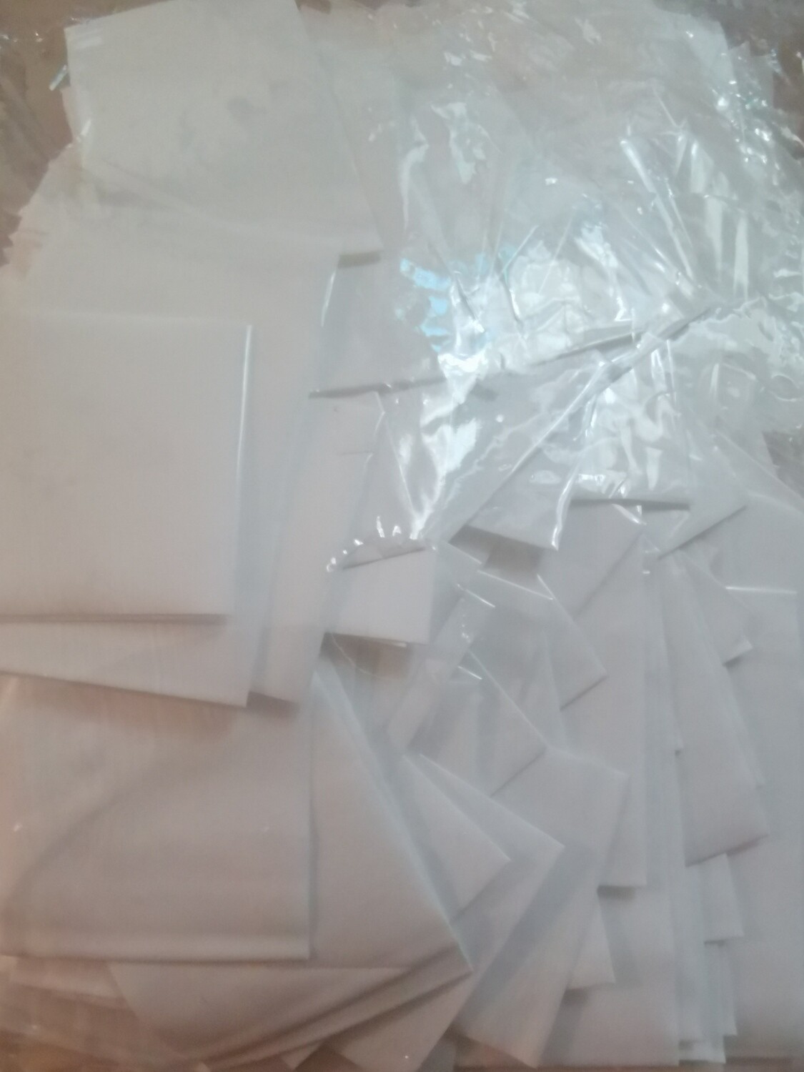 Tamper Evident Shrink - WHITE 50mm x 30mm Pack of 1000pcs (For 28mm Caps)