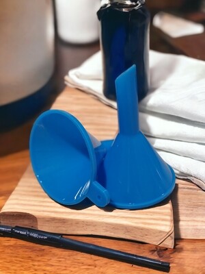 Mini Funnel BLUE -Plastic (Suitable for 1/4 Dram or 1ml Rollers/Oriface)