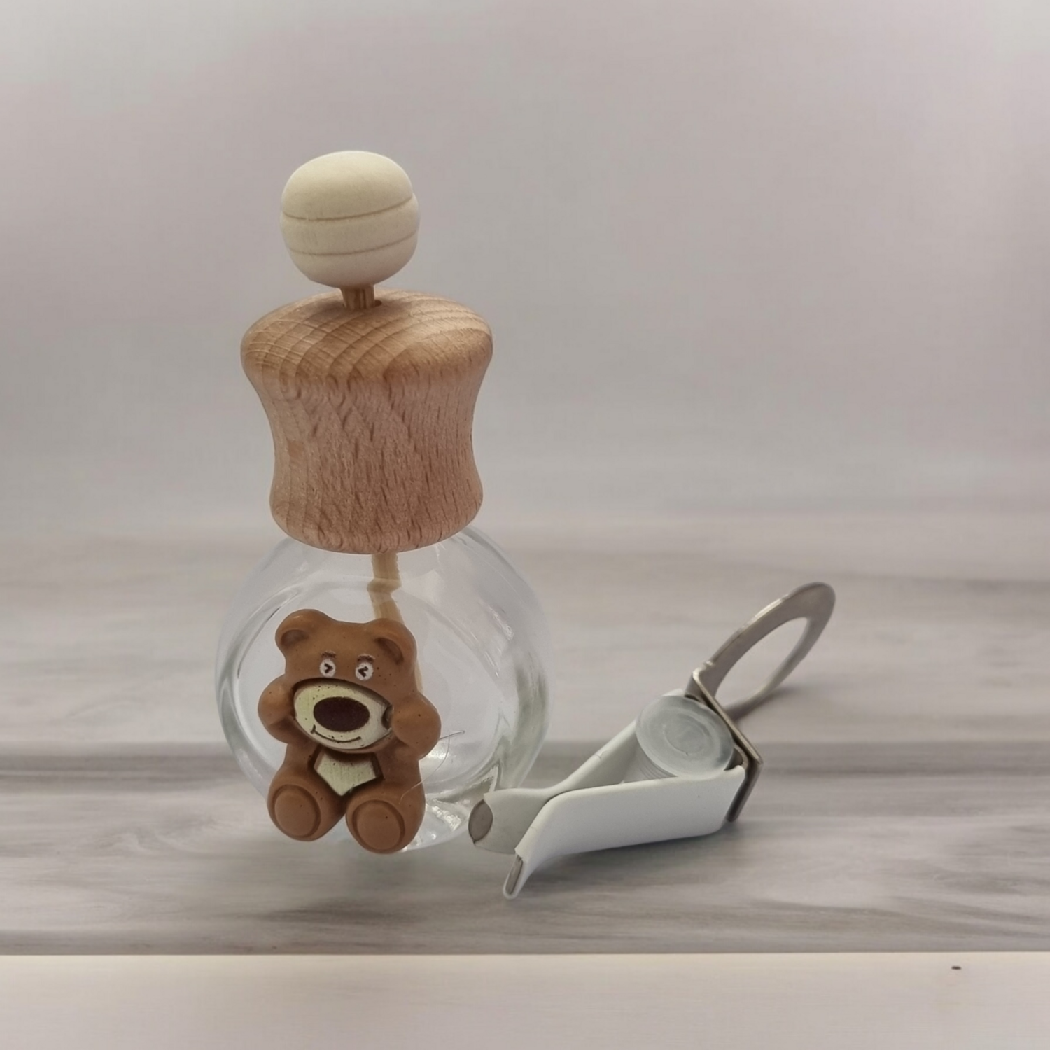10mL Car Air Outlet DIFFUSER Bottle with Single Lollypop Stick &amp; Clip - MINI BEAR with Love Heart