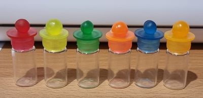 MINI 4CM GLASS NOVELTY BOTTLE WITH SILICON CAP - PACKS OF 10