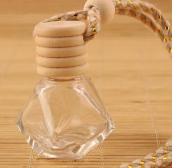 6ml Car Diffuser with Multi Facet CLEAR Glass and Timber Overcap
