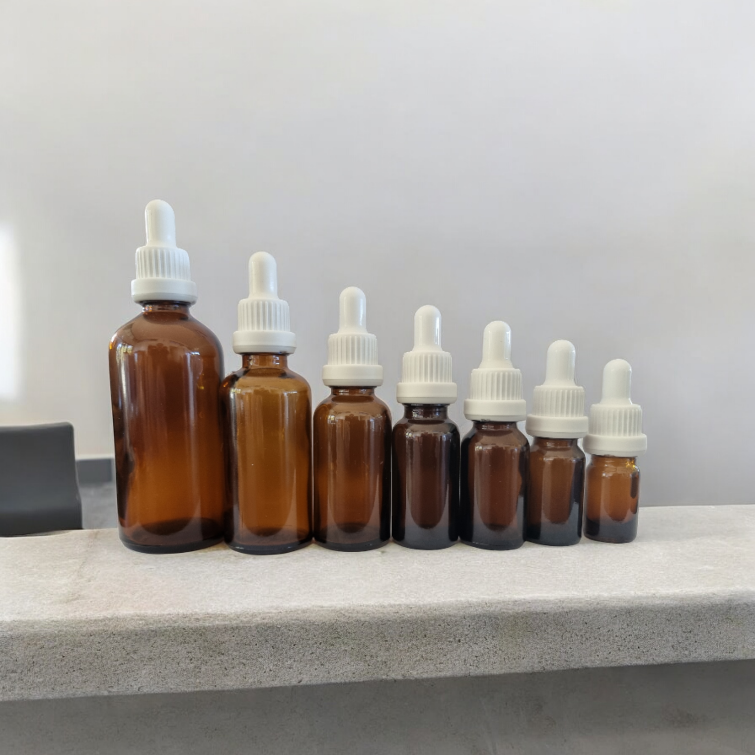 AMBER GLASS BOSTON AROMA BOTTLES 18mm NECK - 5mL to 100mL  with WHITE Teat, Glass Dropper &amp; WHITE TAMPER (Euro Style) Cap
