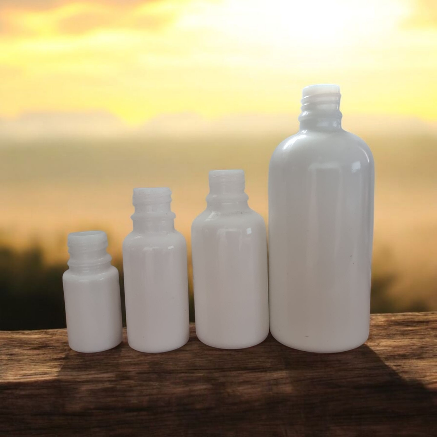 30mL WHITE SOLID COLOUR BOSTON AROMA BOTTLES 18mm NECK