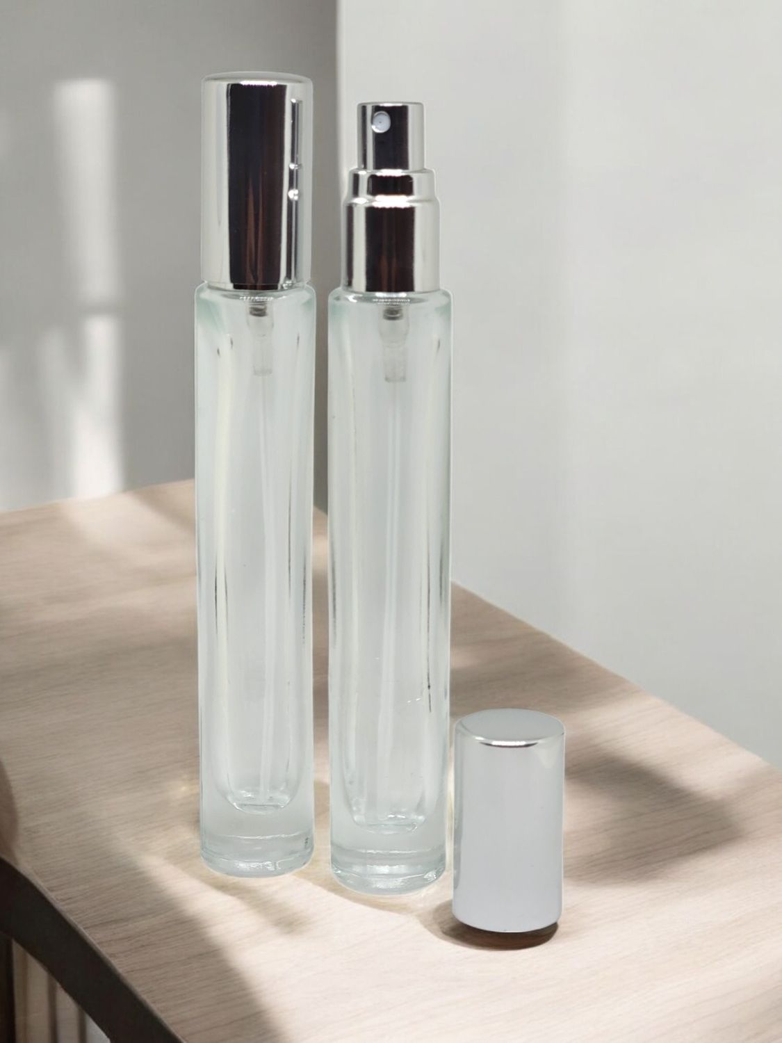8mL Elegant THICK QUALITY Clear GLASS Atomiser with Shiny Silver Overcap
