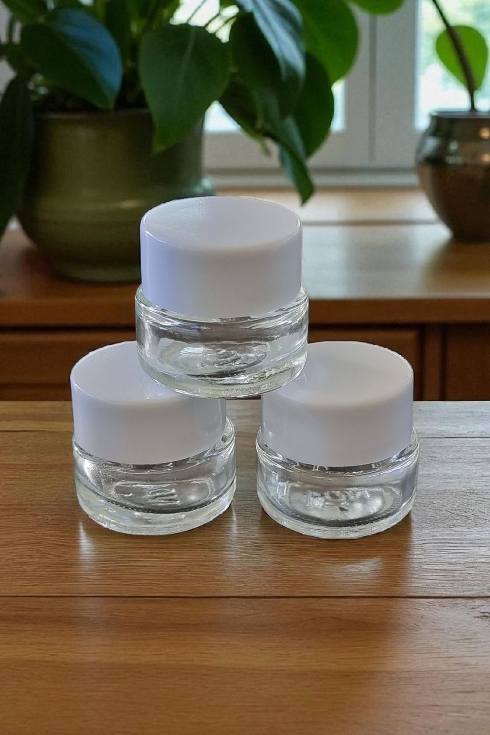 5ML GLASS BALM POTS &amp; WHITE SCREW CAP - SPECIAL BUY