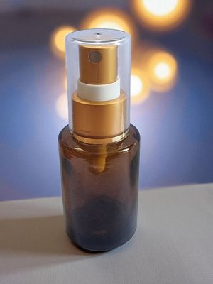 30mL Square Shoulder Full AMBER  Glass Base &amp; Gold  ELEGANT Atomiser with Cear Overcap