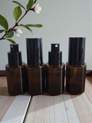 30ML AMBER (FULL COLOUR GLASS)  SQUARE SHOULDER WITH BLACK OVERCAP ATOMISERS - SPECIAL BUY