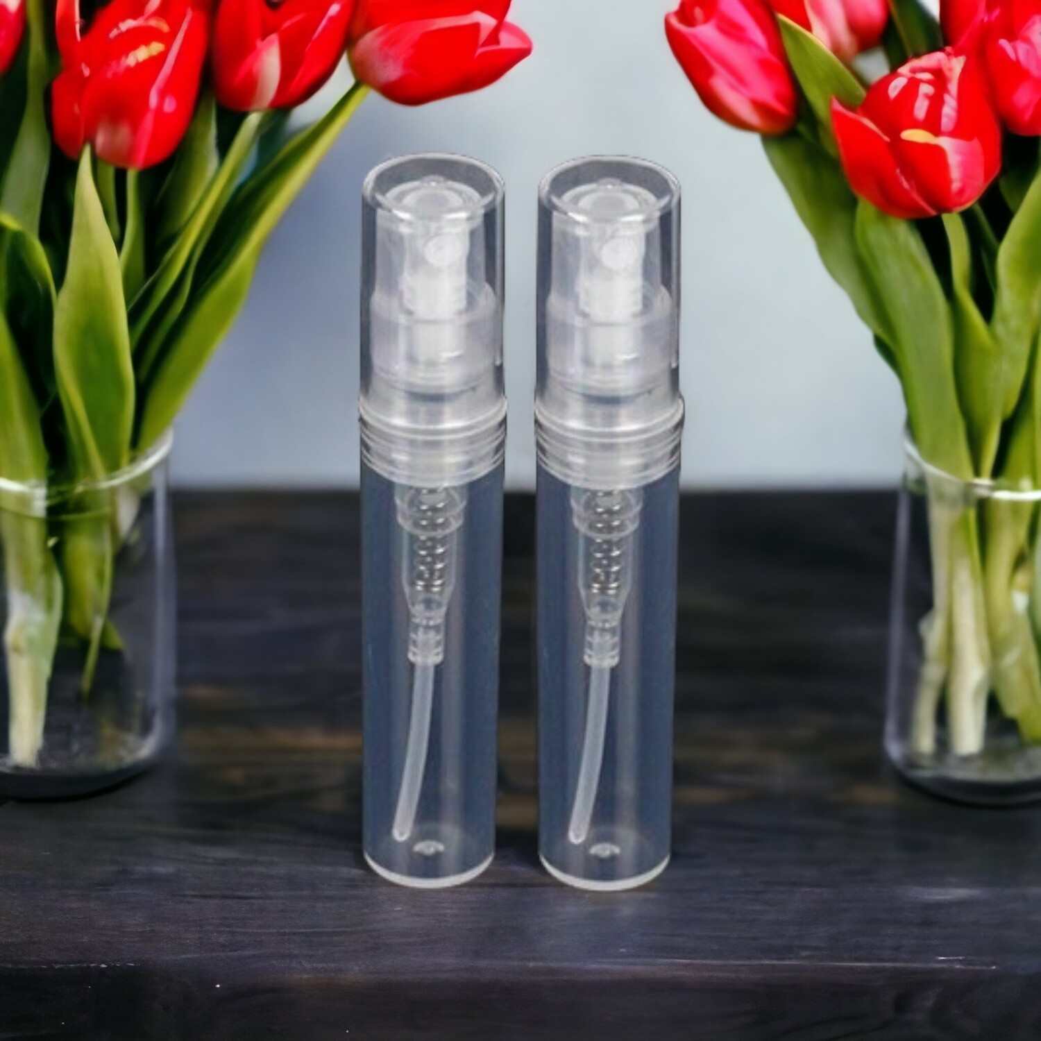 2ml Natural Coloured Plastic Atomiser with Clipon Overcap
