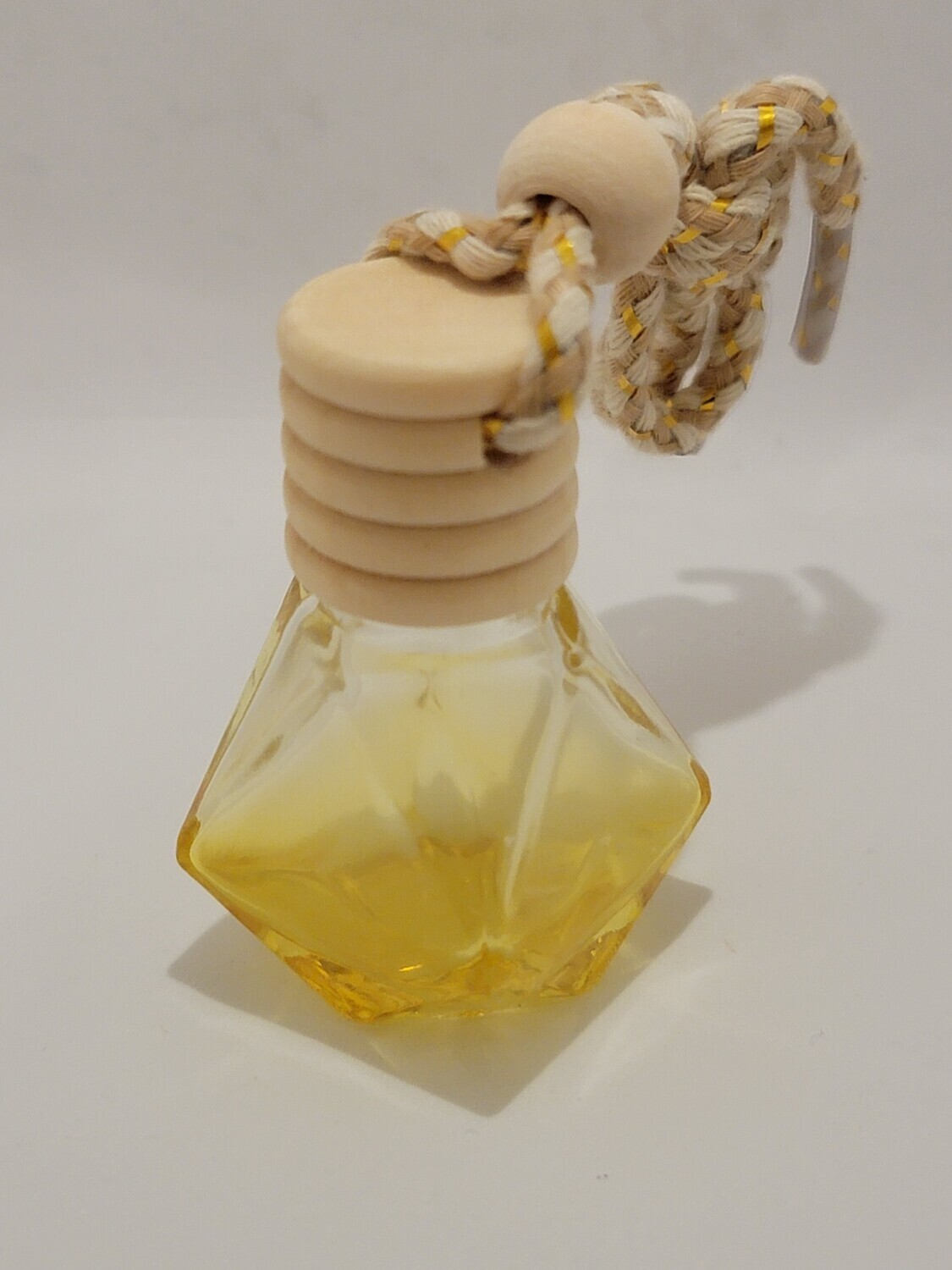 8ml Car Diffuser with Multi Facet LEMON Glass and Timber Overcap - SPECIAL BUY