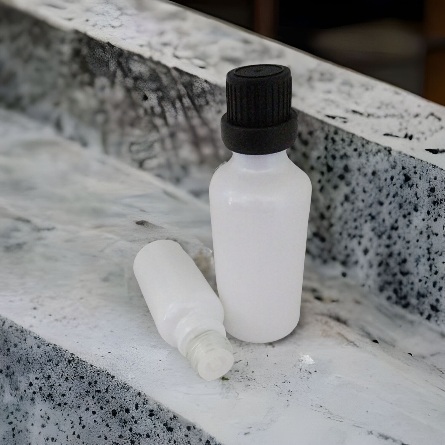 50mL PEARL WHITE (Coated) Glass Boston Bottle with Black Tamper Dripolator - PACK of 10