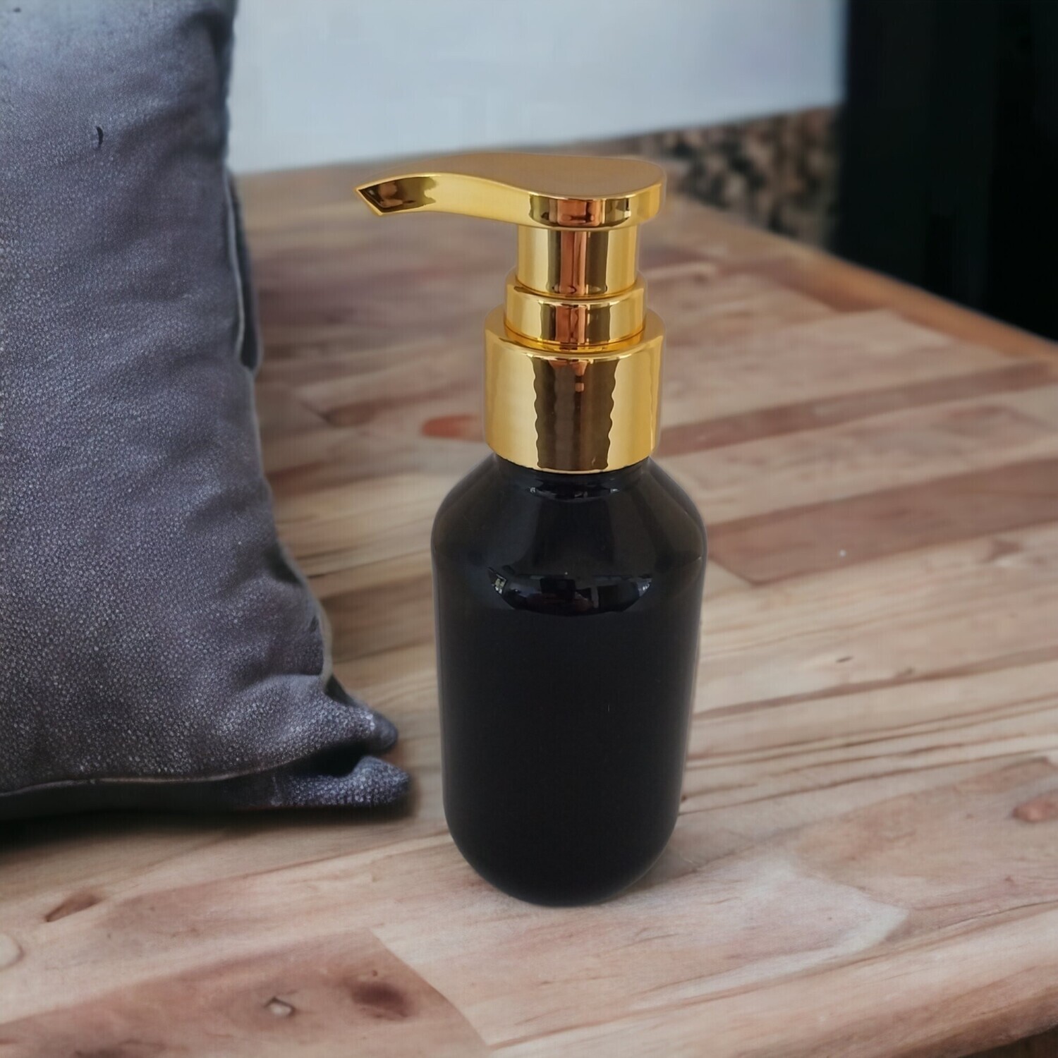 100mL GOLD  DUCK BILL Lotion Pump with Black Veral PET(Plastic) Bottle