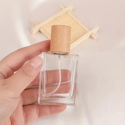 15mL Rectangle Glass Atomiser with Light Timber Overcap