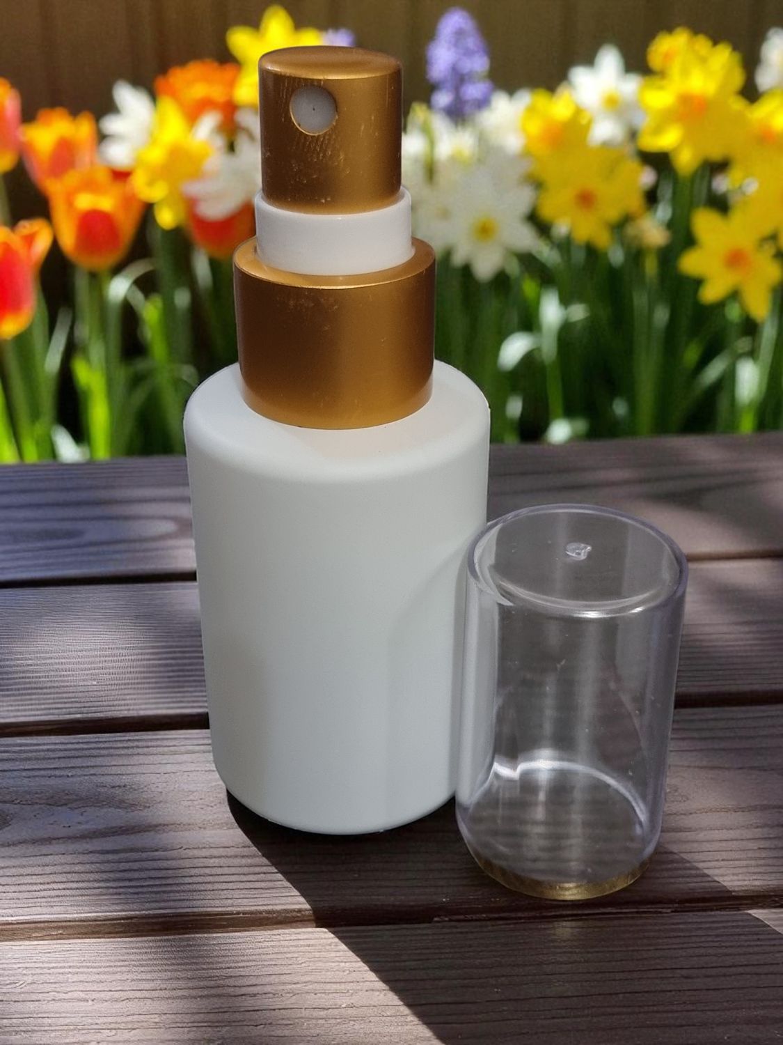 30mL Square Shoulder Matt White Glass Base &amp; Gold  Stylish Atomiser with Cear Overcap