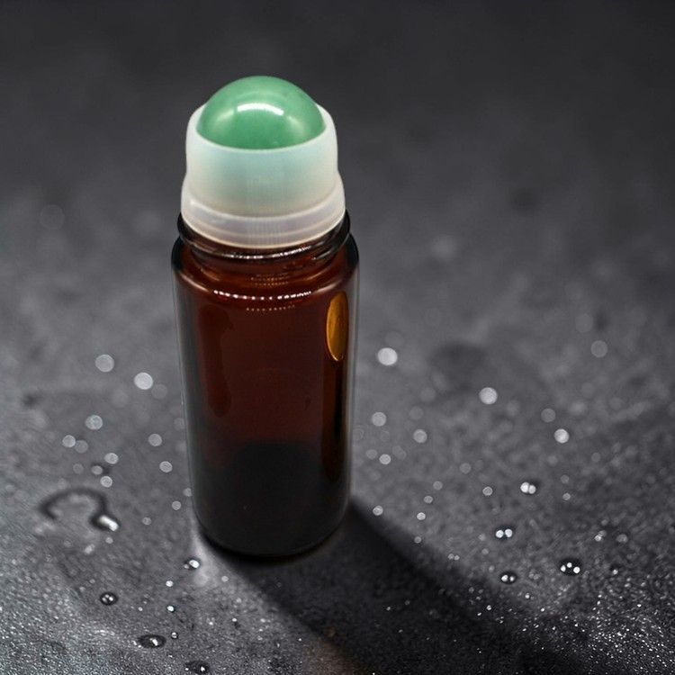 50mL AMBER GLASS ROLLER WITH JADE BALL &amp; BLACK CAP - SPECIAL BUY