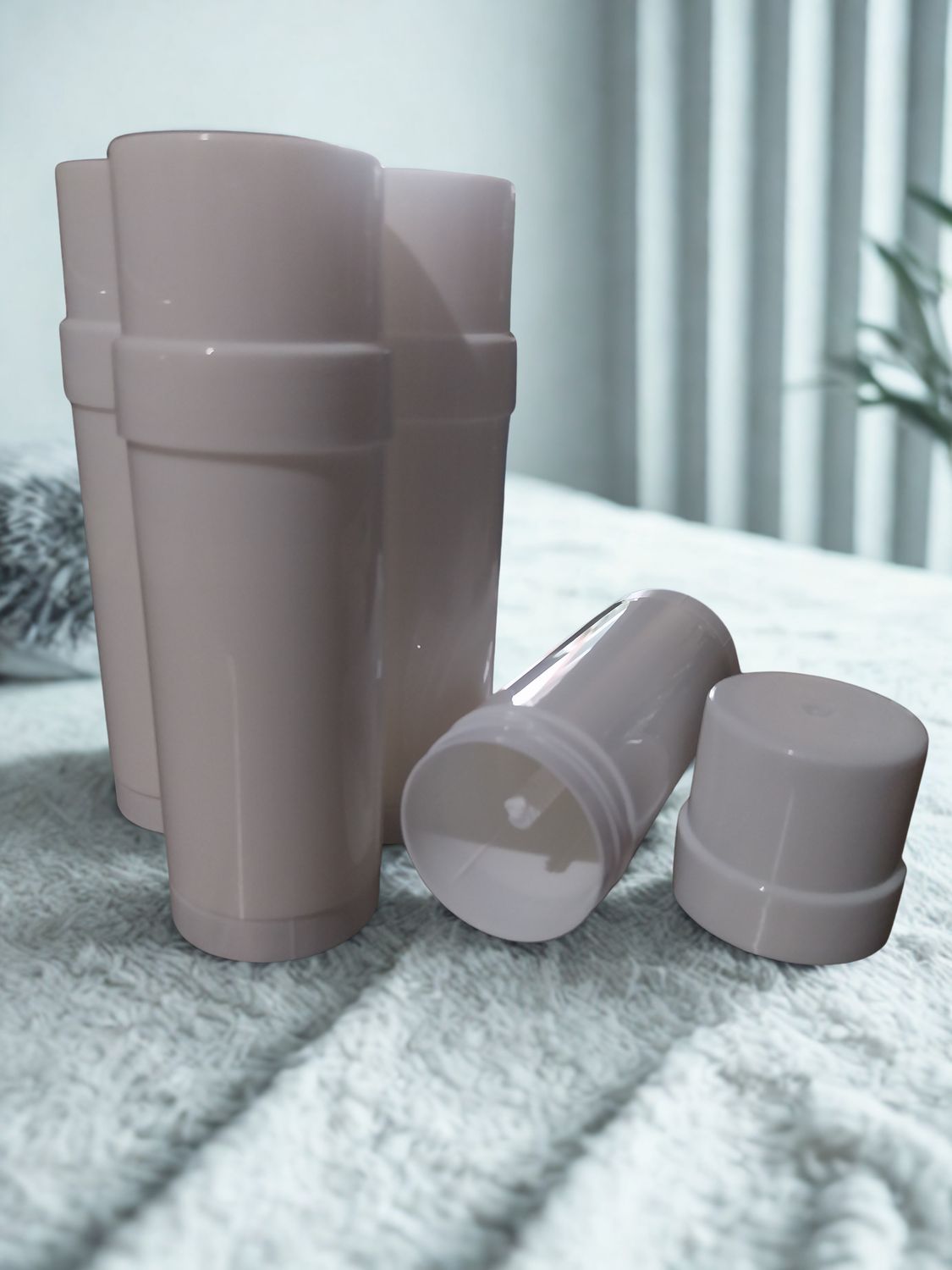 60ml Twist-Up Deodorant Containers WITH Clip-on Cap for Underarm