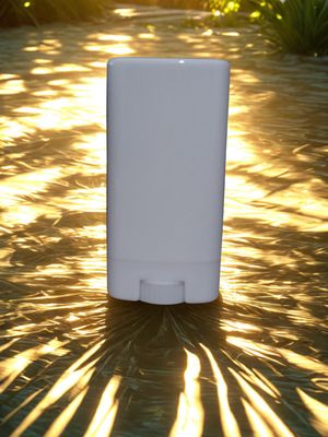 15g - WHITE Oval Shaped Deodorant/Balm Deo Tubes (Windup)